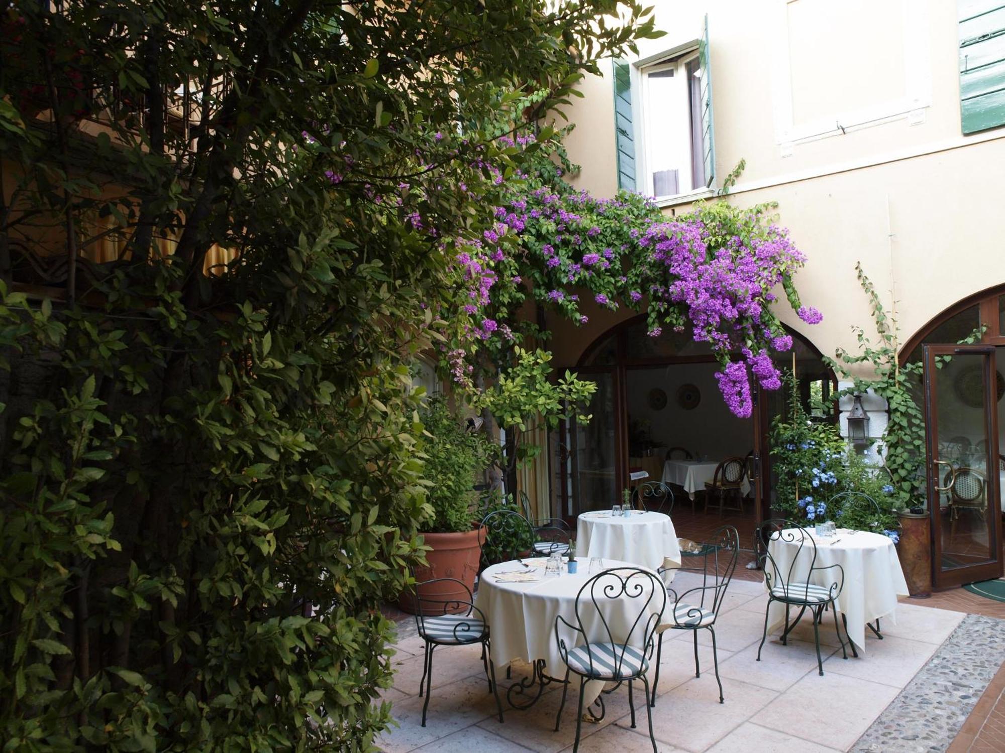 Hotel San Filis San Felice del Benaco Exteriér fotografie